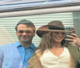 Serenay Sarıkaya ve Mert Demir’in aşk tatili! İlk paylaşım geldi